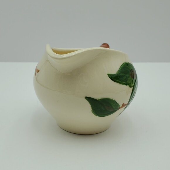 Franciscan Apple Creamer & Sugar Bowl with Lid - Picture 8 of 15